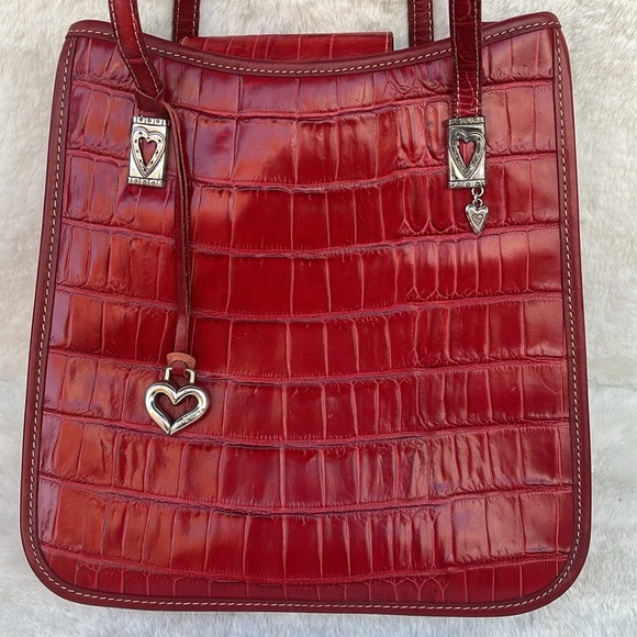 β€οΈπEUC Brighton Vintage Croc Leather Red Shoulder Bag w/ Silver Hardware Hearts - Picture 6 of 16